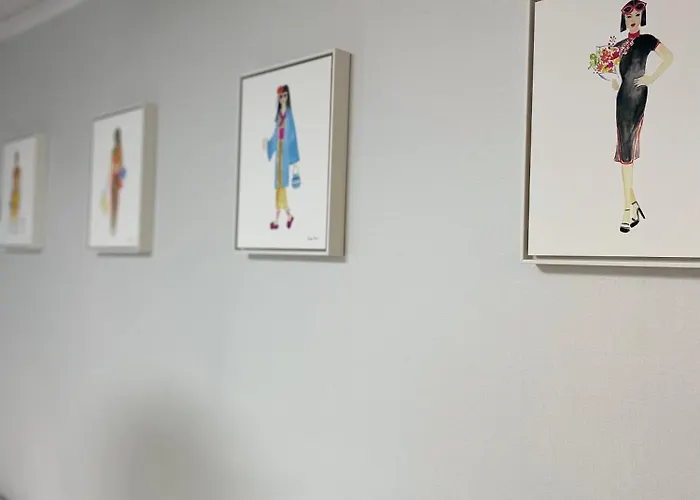 Sinsa Station North Europe Art Gallery 2 * ソウル特別市